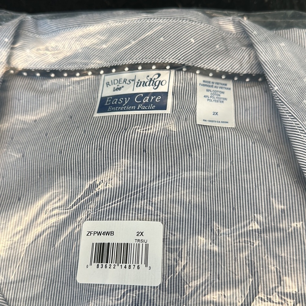Women’s Easy Care Top